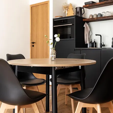 Dacasa Mit Terrasse Und Sommercard Und Gratisparkplatz Arosa